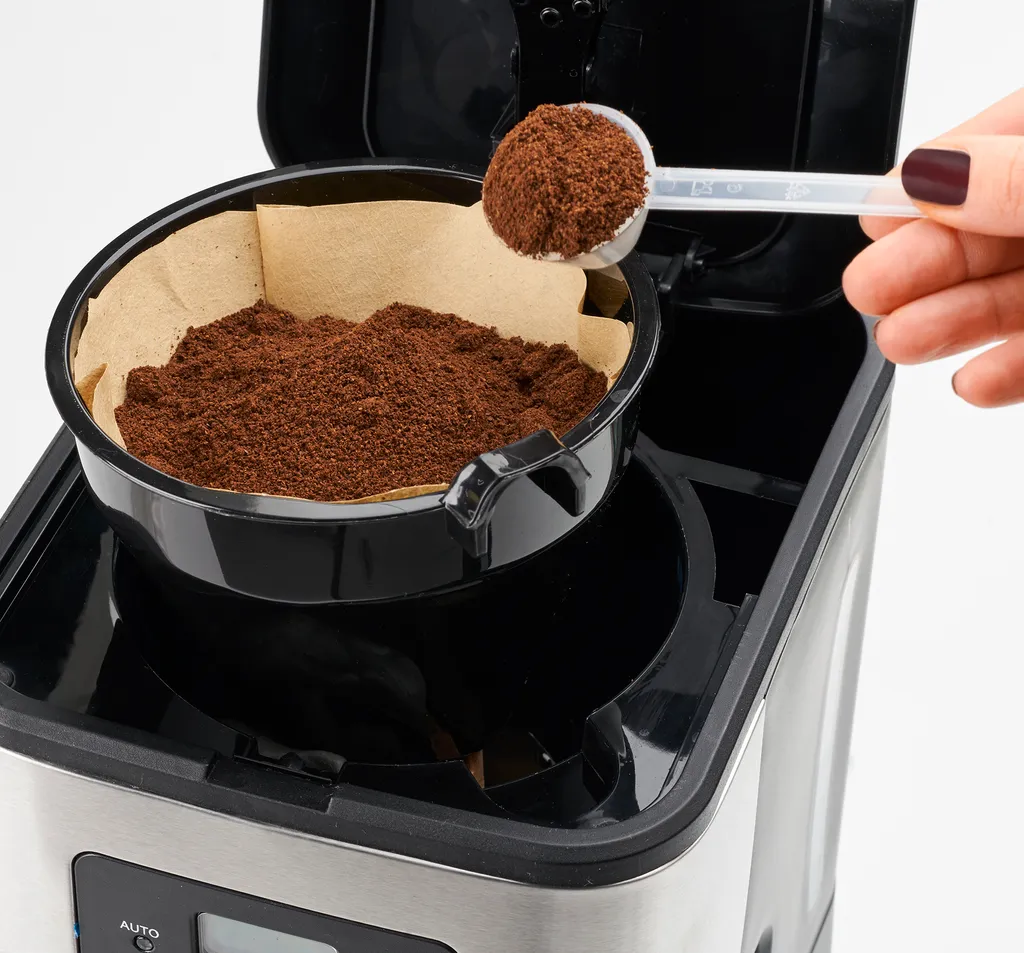 Clatronic KA 3642 Kaffeefiltermaschine Für 12-14 Tassen 1,5 L, Programmierbare 24-Stunden LCD-Digital-Zeitschaltuhr, Edelstahlfront – Bild 5