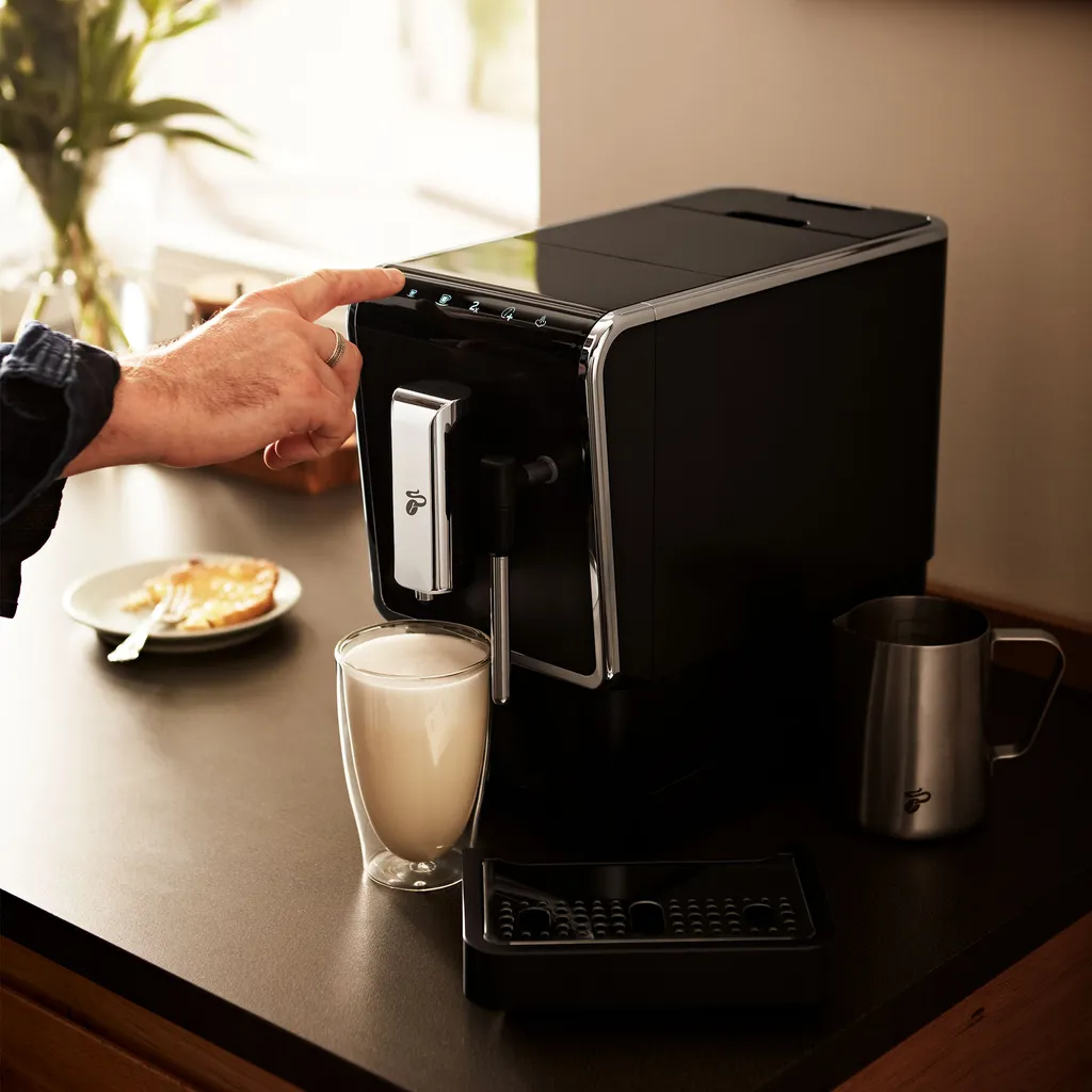 Tchibo Kaffeevollautomat Esperto Latte Inkl. 1kg Barista Caffè Crema Für Caffè Crema Und Espresso, Anthrazit – Bild 8